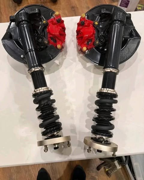 kit combinés filetés bc racing bmw e30 + Étriers peints kit combinés filetés bc racing bmw e30 + Étriers peints