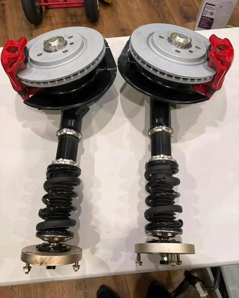 kit combinés filetés bc racing bmw e30 + Étriers peints kit combinés filetés bc racing bmw e30 + Étriers peints