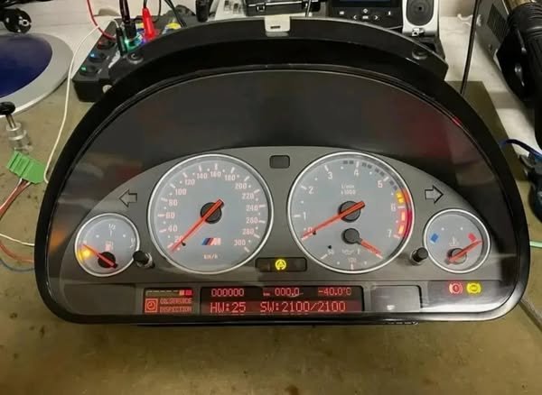bmw e39 m5 – compteur d’instruments bmw e39 m5 – compteur d’instruments