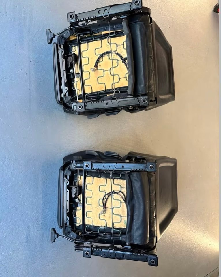 sièges bmw e30 – limo / touring sièges bmw e30 – limo / touring