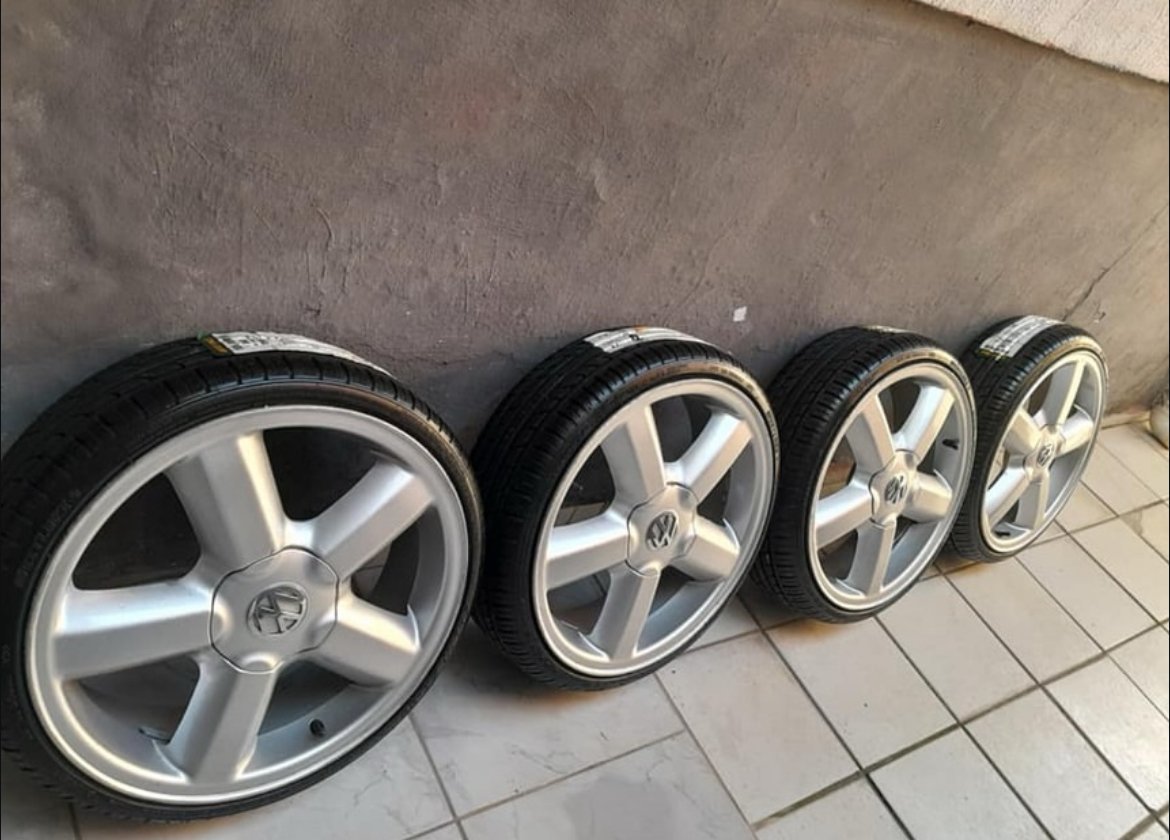 jantes gti 18” 4x100 jantes gti 18” 4x100