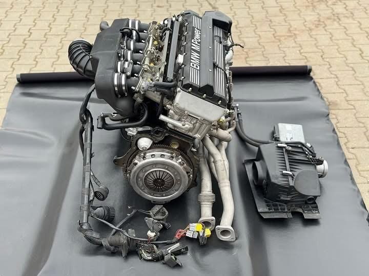 bmw s38b36 moteur m5 e34 3.6 reconstruit bmw s38b36 moteur m5 e34 3.6 reconstruit