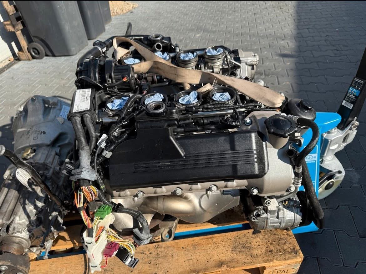 moteur complet bmw m3 s65b40a – e90, e92, e93 moteur complet bmw m3 s65b40a – e90, e92, e93