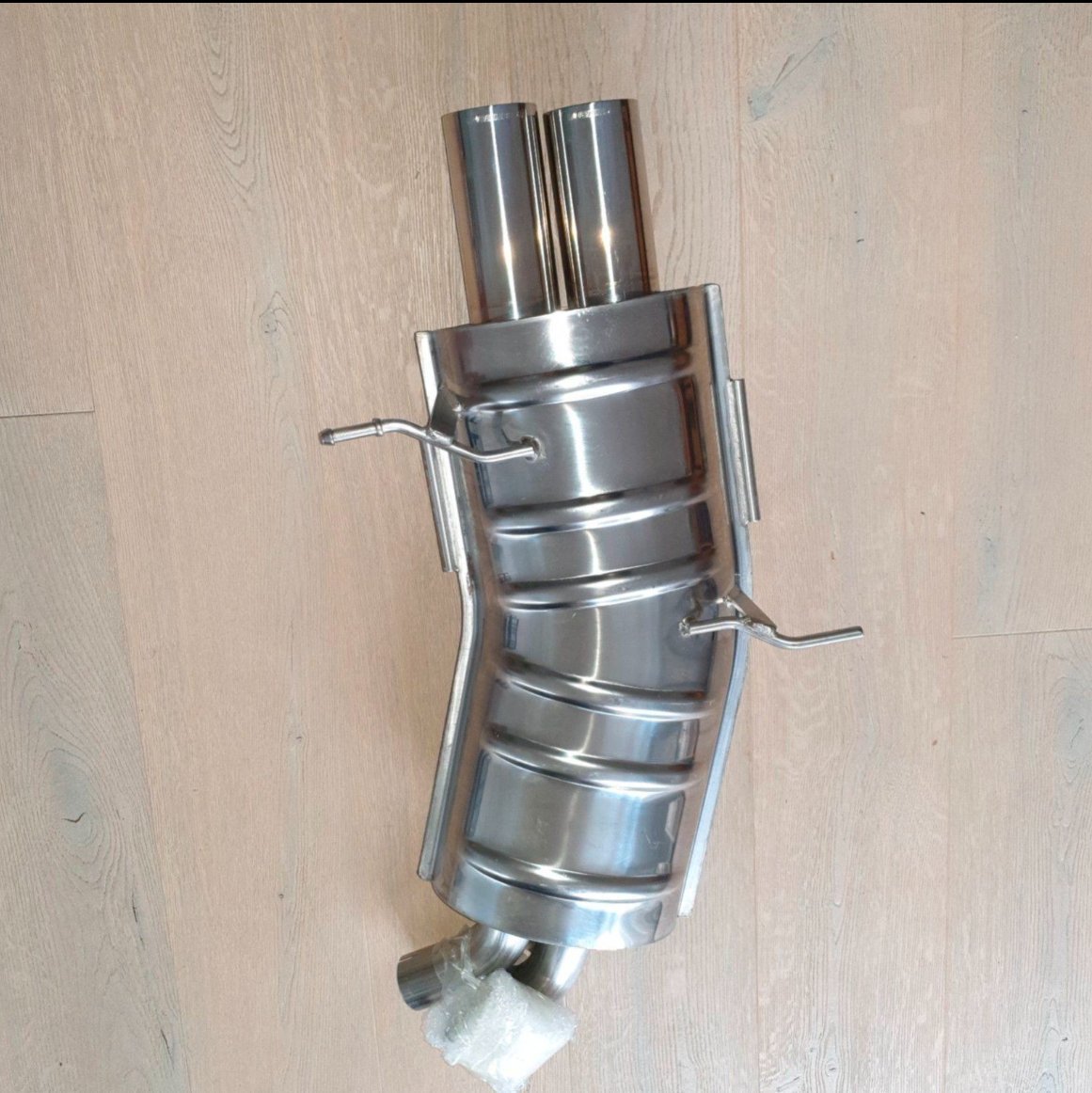 système complet eisenmann de cat. pour bmw e 46 320i à 330i. système complet eisenmann de cat. pour bmw e 46 320i à 330i.