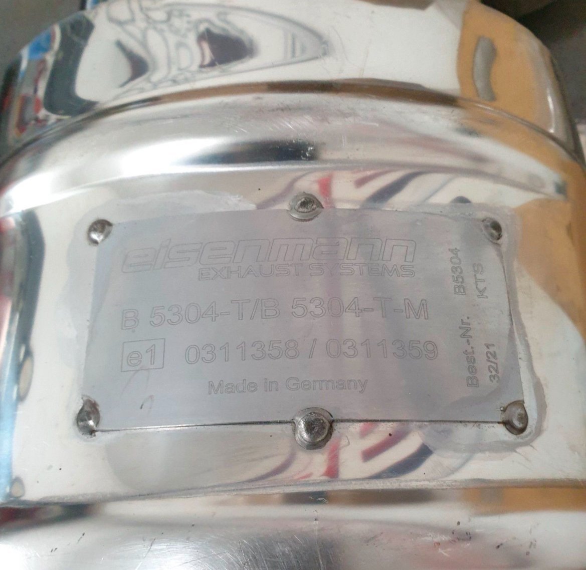 système complet eisenmann de cat. pour bmw e 46 320i à 330i. système complet eisenmann de cat. pour bmw e 46 320i à 330i.