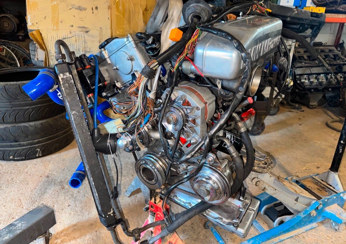 moteur bmw m3 e30 s14b23 d'origine moteur bmw m3 e30 s14b23 d'origine