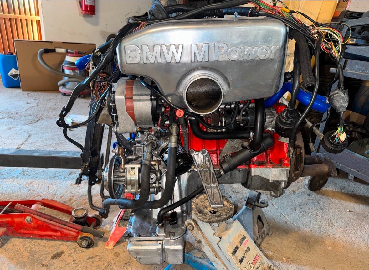 moteur bmw m3 e30 s14b23 d'origine moteur bmw m3 e30 s14b23 d'origine