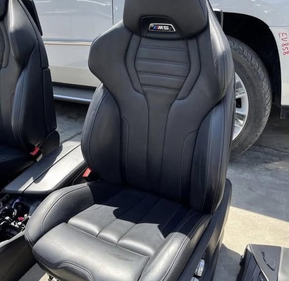 Intérieur BMW M5 F90 – Image 11