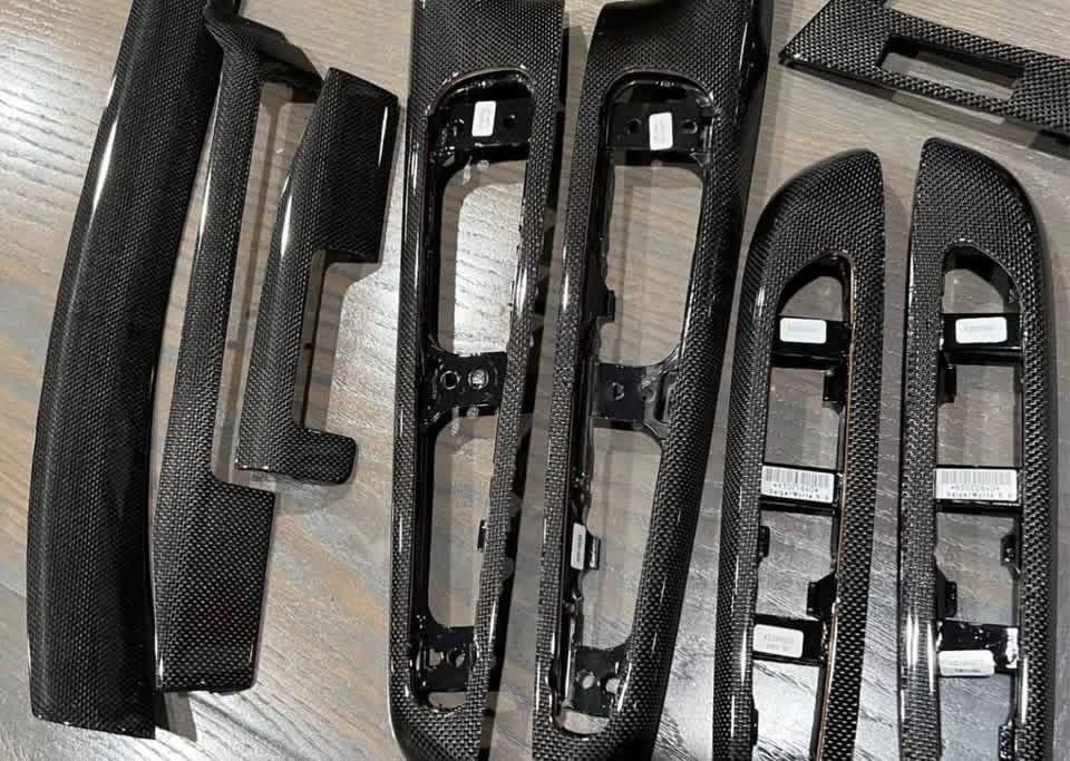 Garniture carbone BMW E46 –