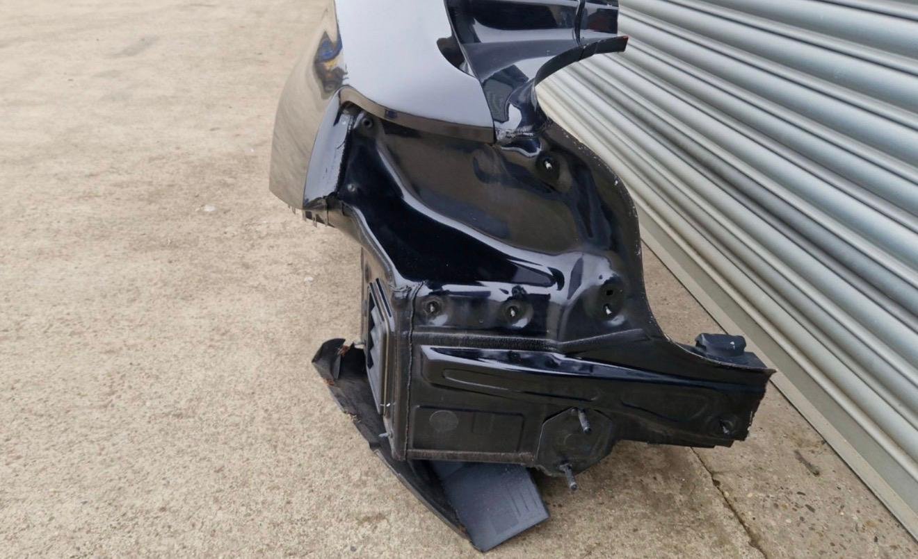 Quart arrière gauche BMW M2 F87 OEM – Image 4