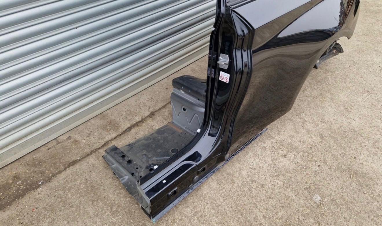 Quart arrière gauche BMW M2 F87 OEM – Image 7