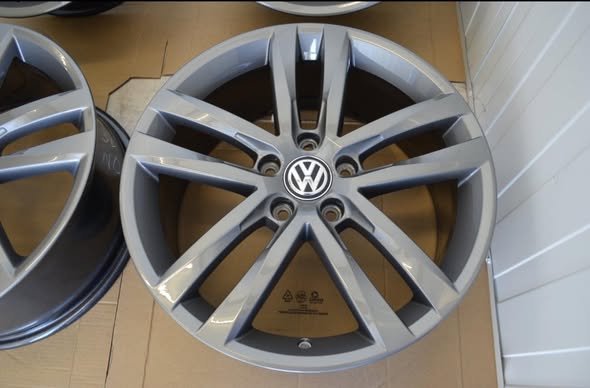 Jantes originales VW Salvador 18 pouces – Image 5