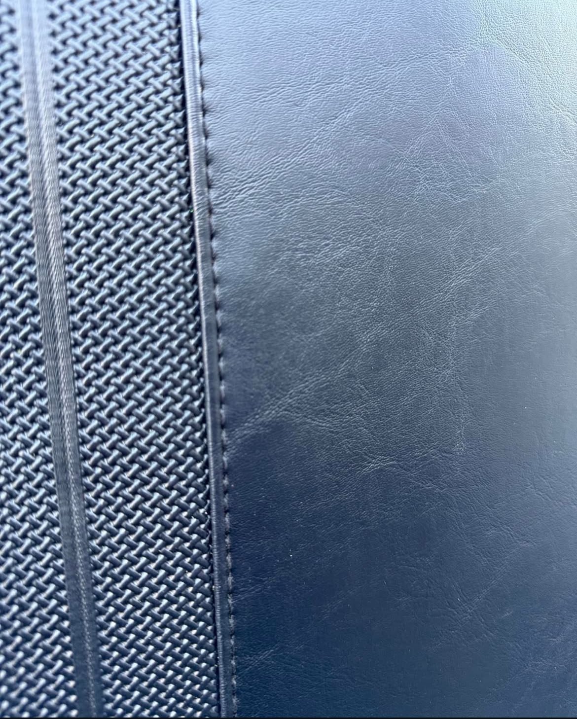 INTÉRIEUR BMW E30 COUPÉ – VINYLE PERSONNALISÉ – Image 7