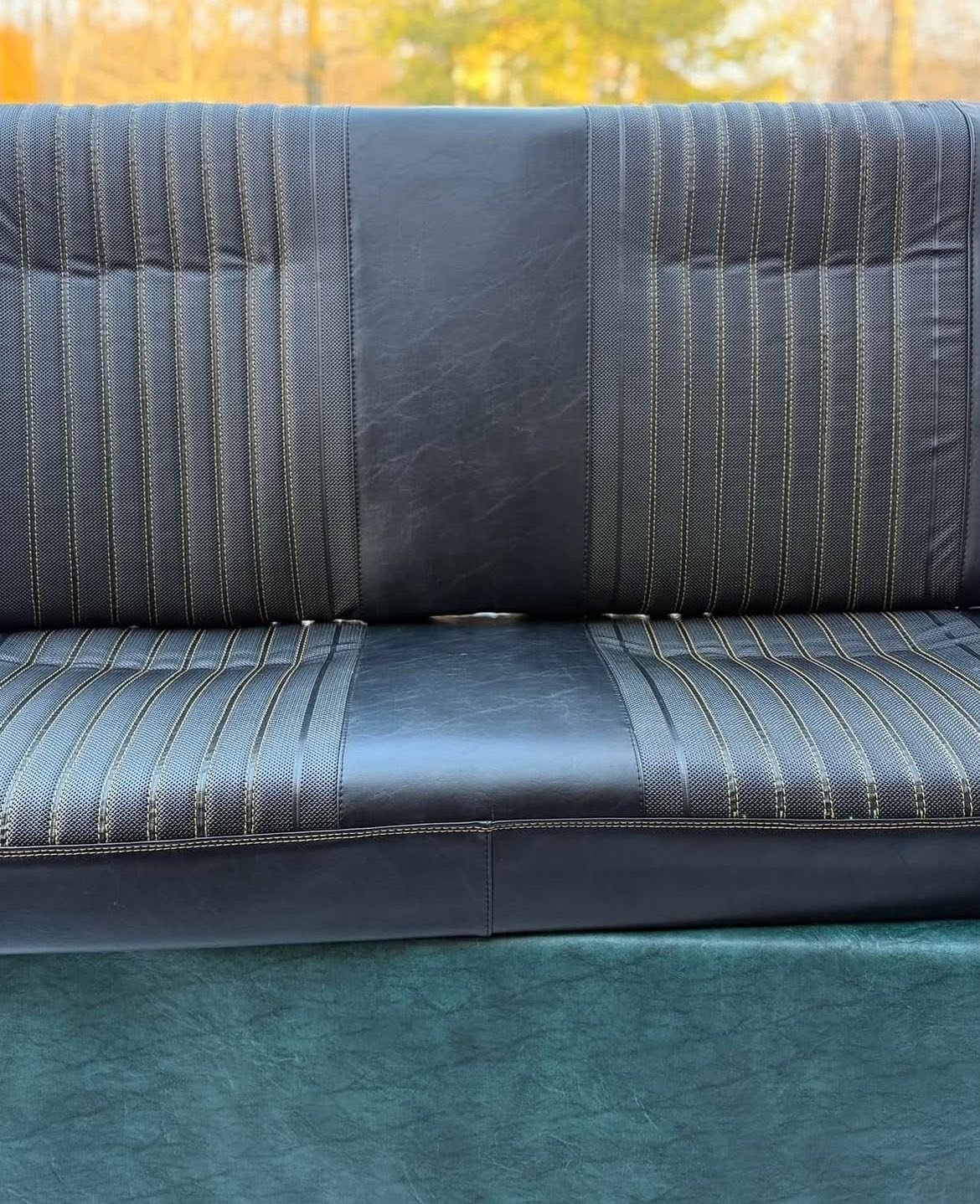 INTÉRIEUR BMW E30 COUPÉ – VINYLE PERSONNALISÉ – Image 10