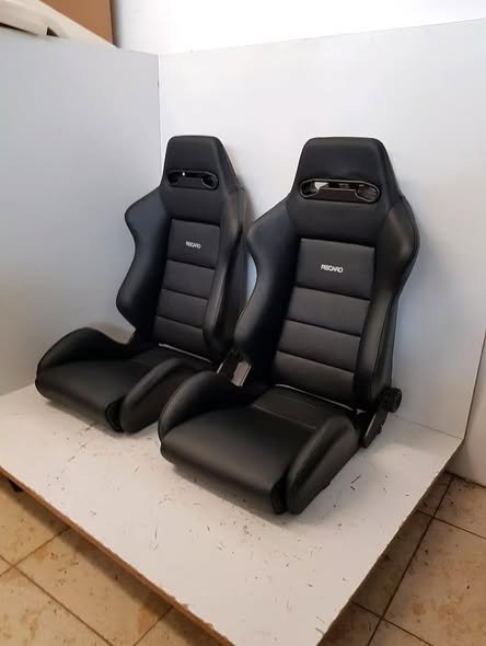 Authentiques Sièges BMW M3 E30 EVO d’Origine – Image 5