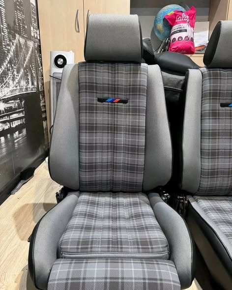 Sièges Uberkaro BMW E30 neufs – Image 3