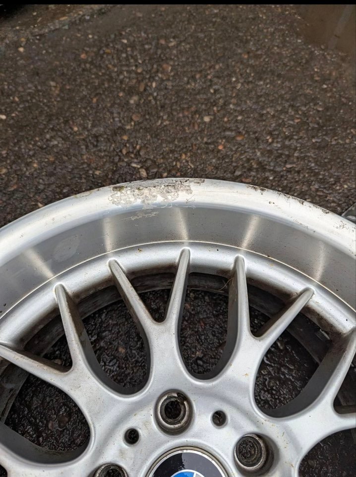 ot de 4 jantes aluminium BMW 17 pouces E30 E34 E36 E38 – Image 8