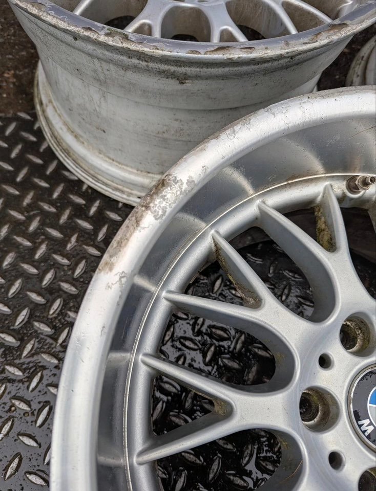 ot de 4 jantes aluminium BMW 17 pouces E30 E34 E36 E38 – Image 11