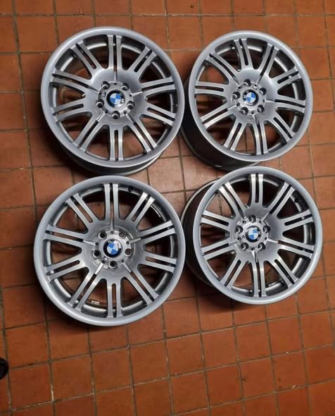 Jantes BMW M3 E46 originales Staggered 17/18 pouces – Image 3
