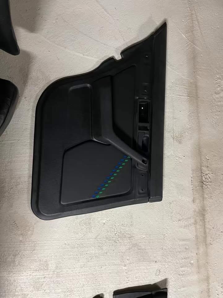 Interieure BMW E34 Berline – Sport Alpina Cuir B10 – Image 4