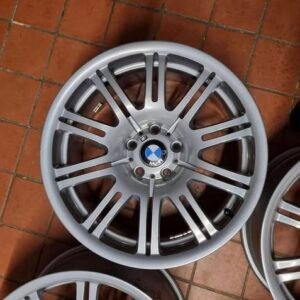 Jantes BMW M3 E46 originales Staggered 17/18 pouces