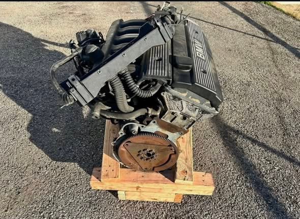 Moteur BMW M20B25 – 6 cylindres en ligne – Image 3