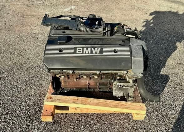 Moteur BMW M20B25 – 6 cylindres en ligne – Image 2