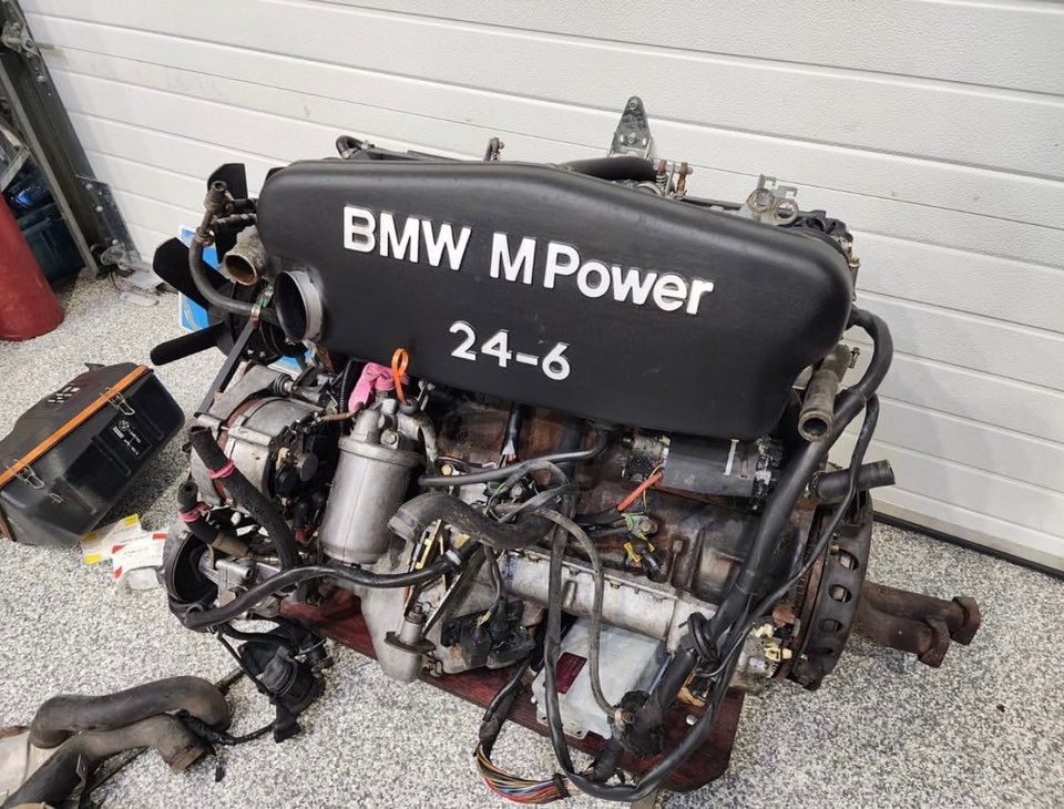 Moteur BMW S38B35 – E28 M5 1988 – Image 8