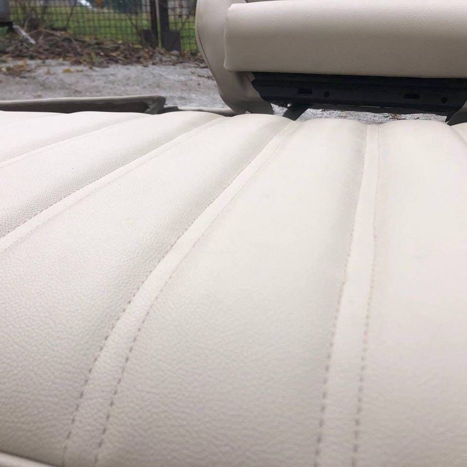 Intérieur BMW E30 Coupé – Beige, complet et d'origine – Image 6