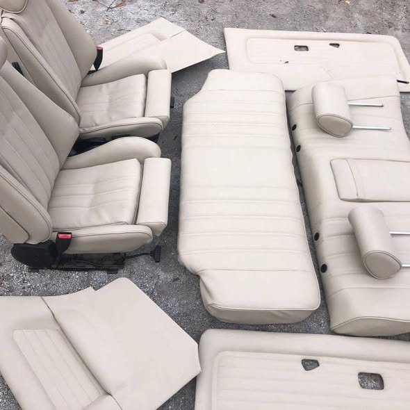 Intérieur BMW E30 Coupé – Beige, complet et d'origine – Image 7