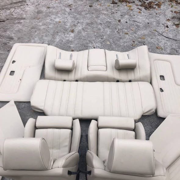 Intérieur BMW E30 Coupé – Beige, complet et d'origine