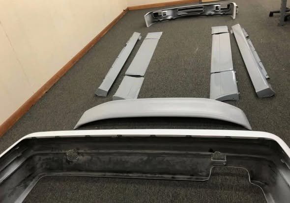 Pièces BMW E30 Mtech 2 – Kit carrosserie complet OEM – Image 3