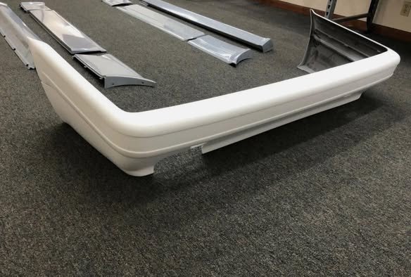 Pièces BMW E30 Mtech 2 – Kit carrosserie complet OEM – Image 4