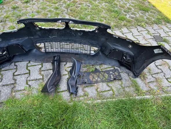 Pare-chocs arrière BMW E92 LCI – Saphir Noir OEM – Image 4