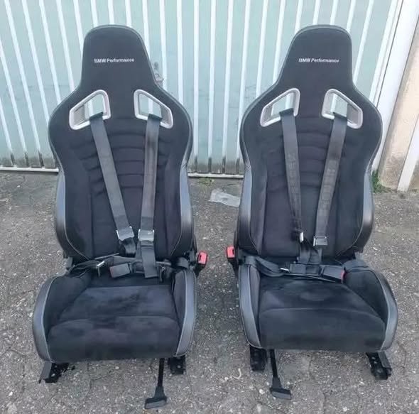 Sièges BMW Performance – Alcantara Sport OEM