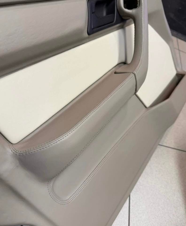 Intérieur BMW M5 E34 – Complet et OEM Premium – Image 2