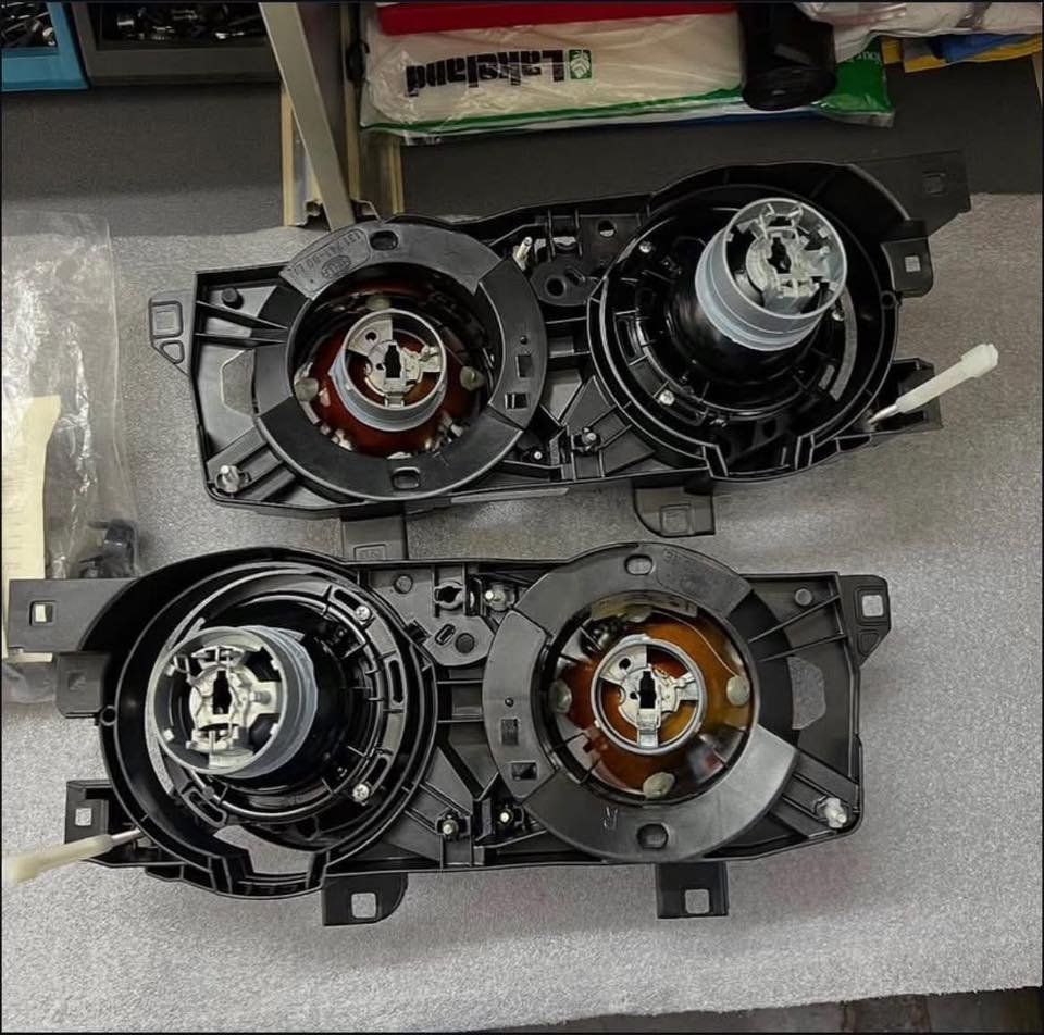 Phares BMW E32 E34 Hella – Neufs et complets – Image 6