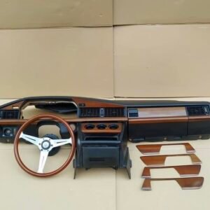 Mercedes-Benz 190 W201 – Pack Zebrano Bois + Volant