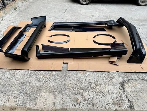 Kit carrosserie Cosworth Mercedes-Benz 2.3-16v W201 – Image 3