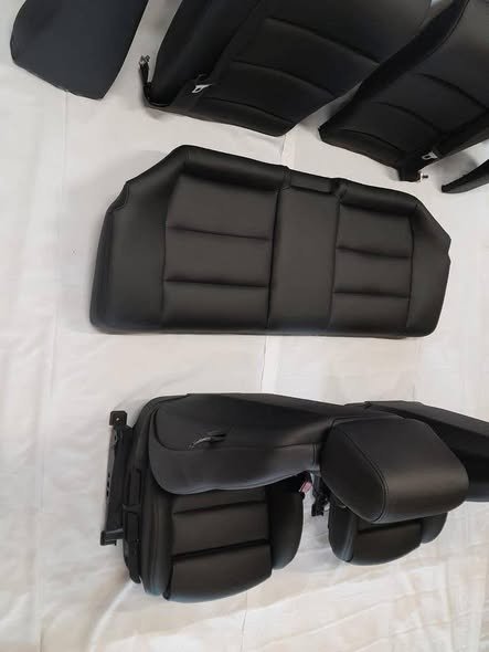 Sièges BMW E36 – Intérieur Sport Complet Cuir Refait – Image 3