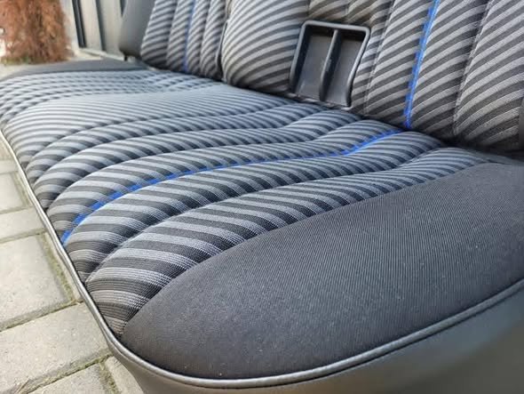 Sièges BMW E30 – Intérieur Complet Tissu/Vinyle – Image 3
