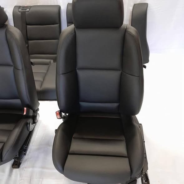 Sièges BMW E36 – Intérieur Sport Complet Cuir Refait – Image 5