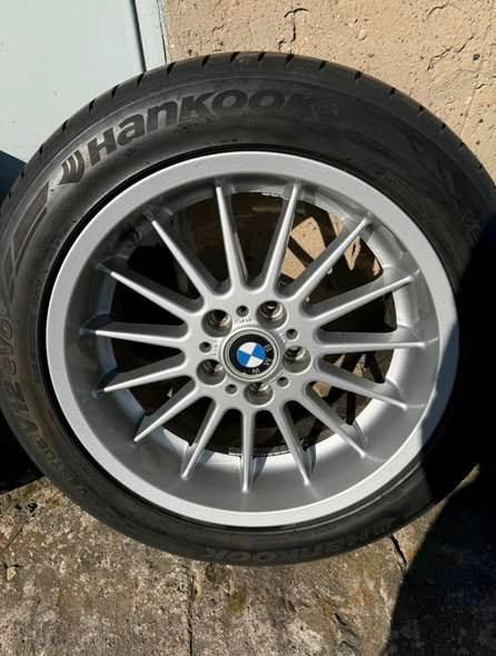Jantes BMW Styling 32 – 18” avec Pneus Été – Image 3