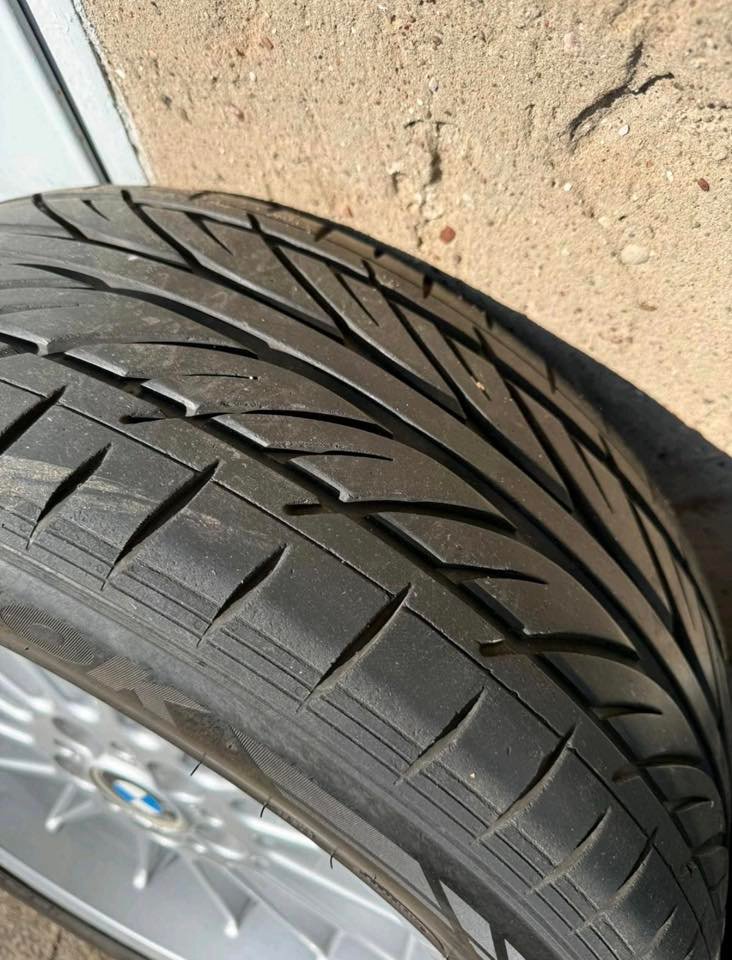 Jantes BMW Styling 32 – 18” avec Pneus Été – Image 4