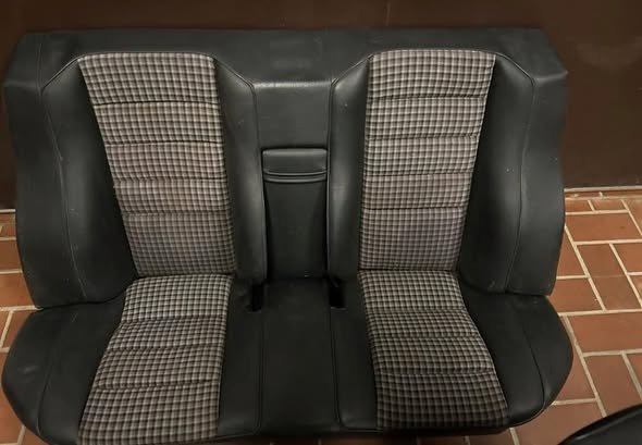 Mercedes 190E Sportline Seats Set – Image 8
