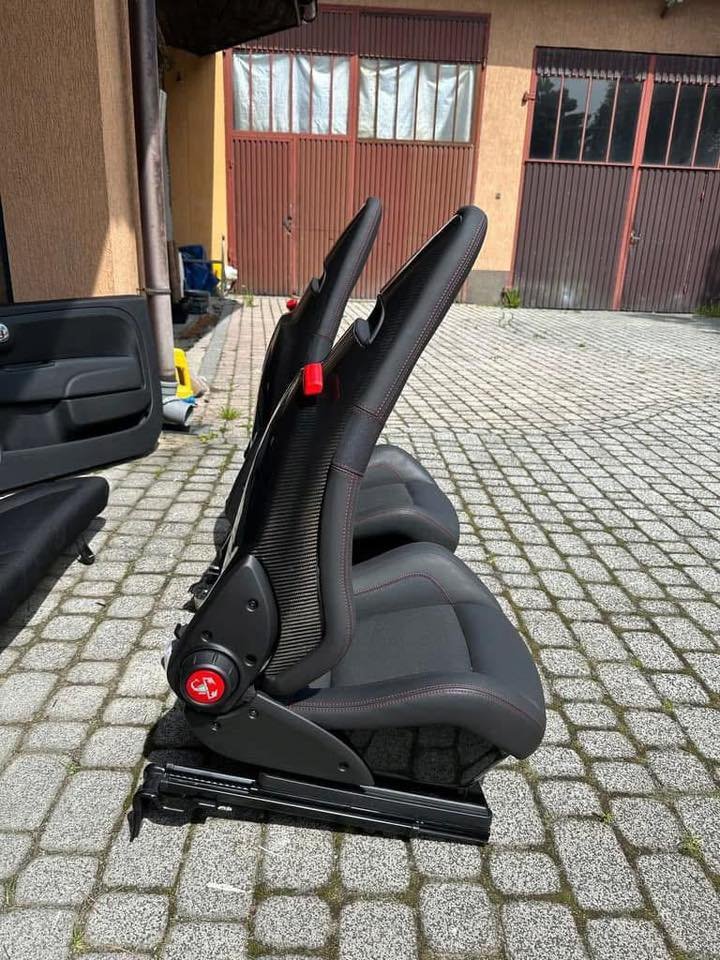 Intérieur Fiat 500 Abarth – Complet Sièges et Portes – Image 11