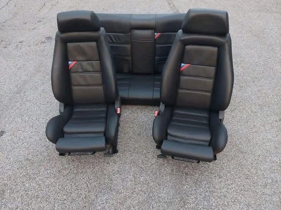 Sièges RECARO pour BMW E30