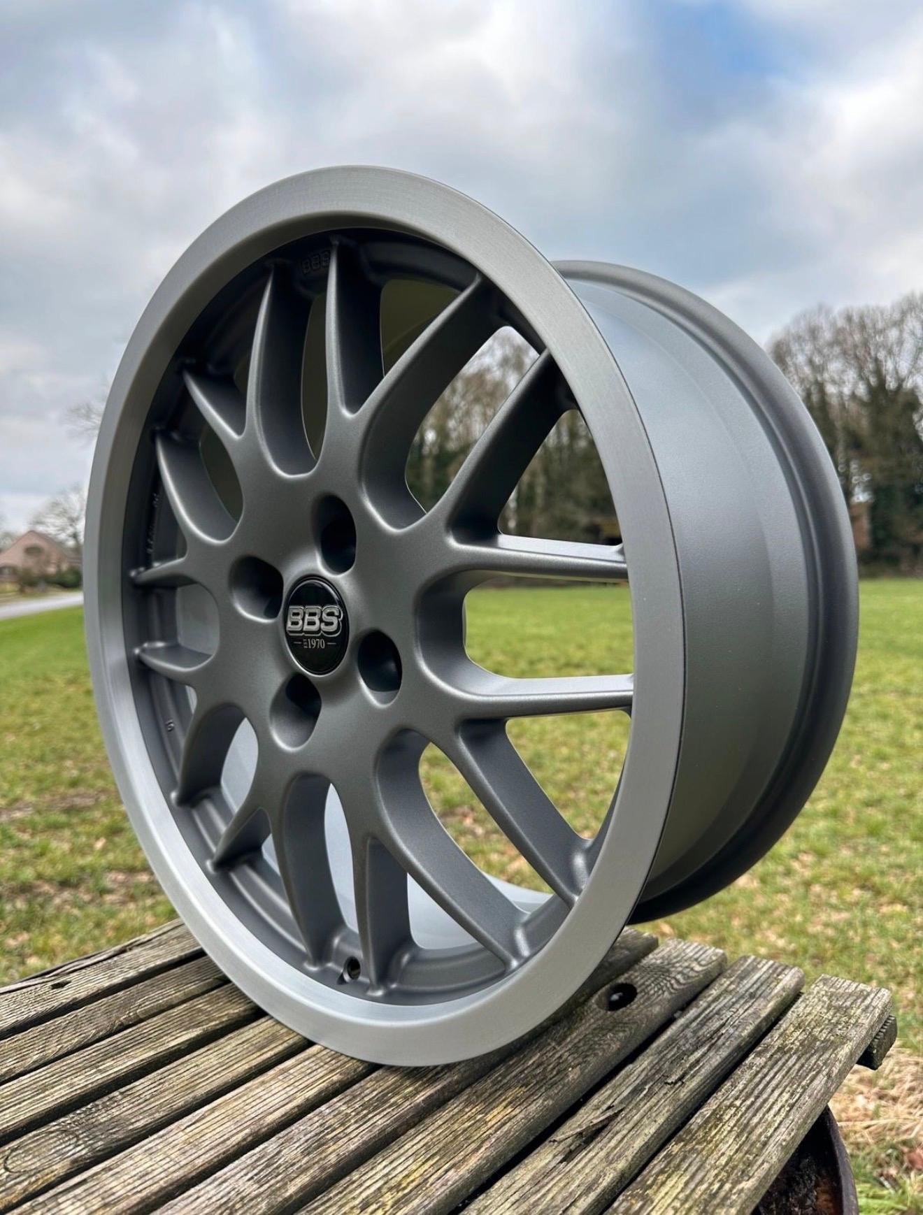 BBS RX 215 17 pouces 4x100 ET35 VW Golf GTI Opel Mini