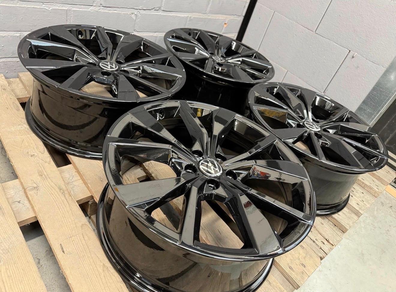 VW Misano 19 pouces 5x112 VW T-Roc R-Line – Jantes OEM Schwarz Glanz – Image 5